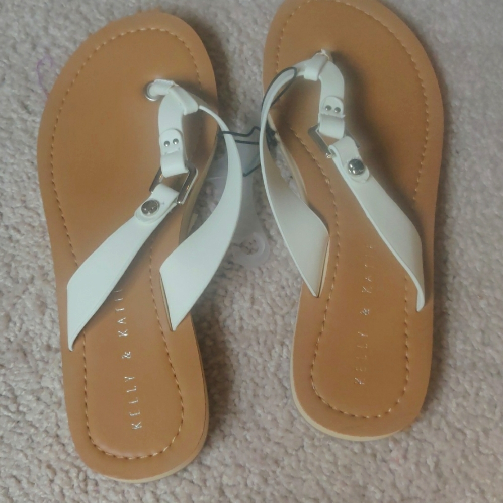 NEW!Kelly & Katie White/Cream Thong Sandals Flip Flops Slip On Cottagecore Y2K